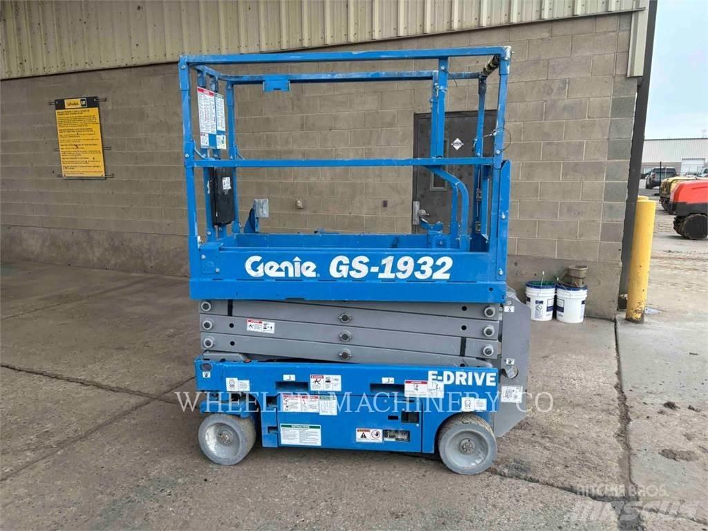 Genie GS1932 Makazaste platforme