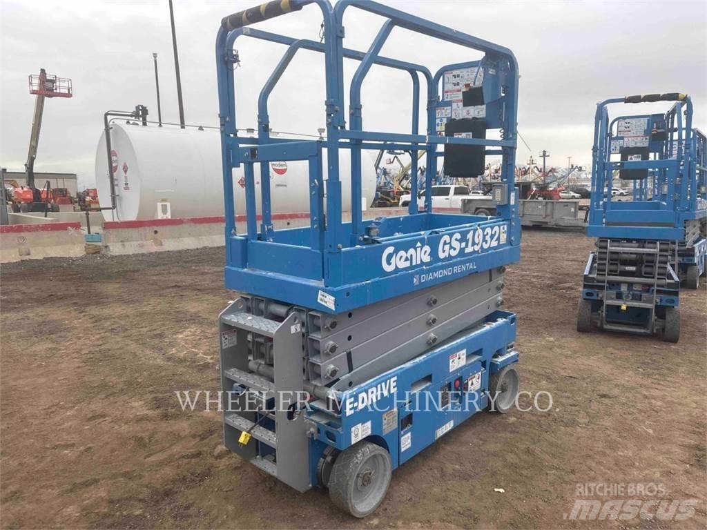Genie GS1932 Makazaste platforme