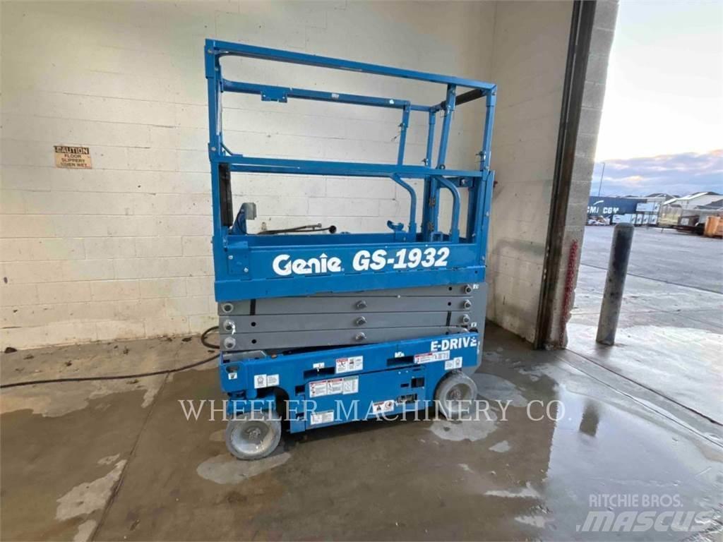 Genie GS1932 Makazaste platforme