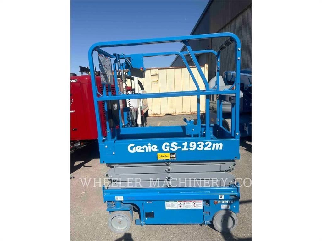 Genie GS1932M Makazaste platforme