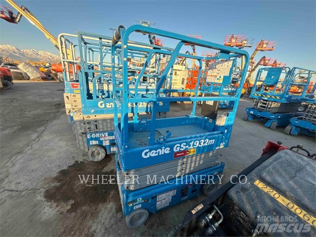 Genie GS1932M Makazaste platforme