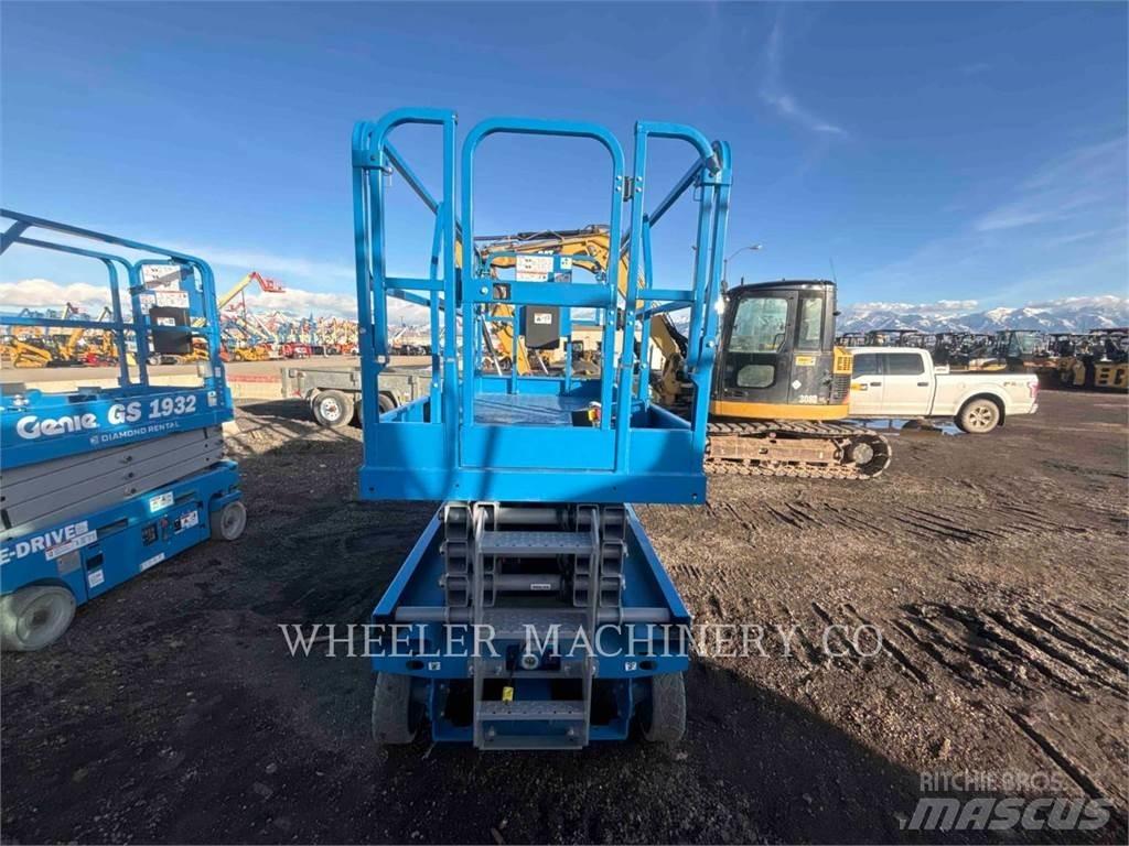 Genie GS2646 Makazaste platforme