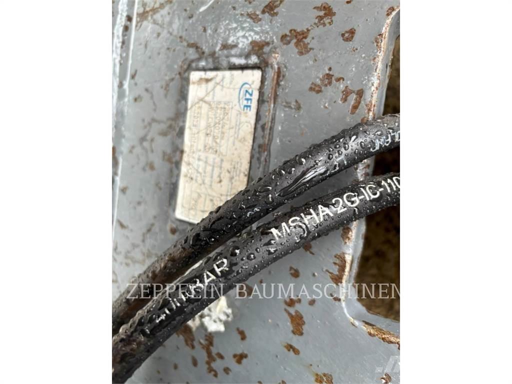 Hitachi ZX280LCN-3 Bageri guseničari