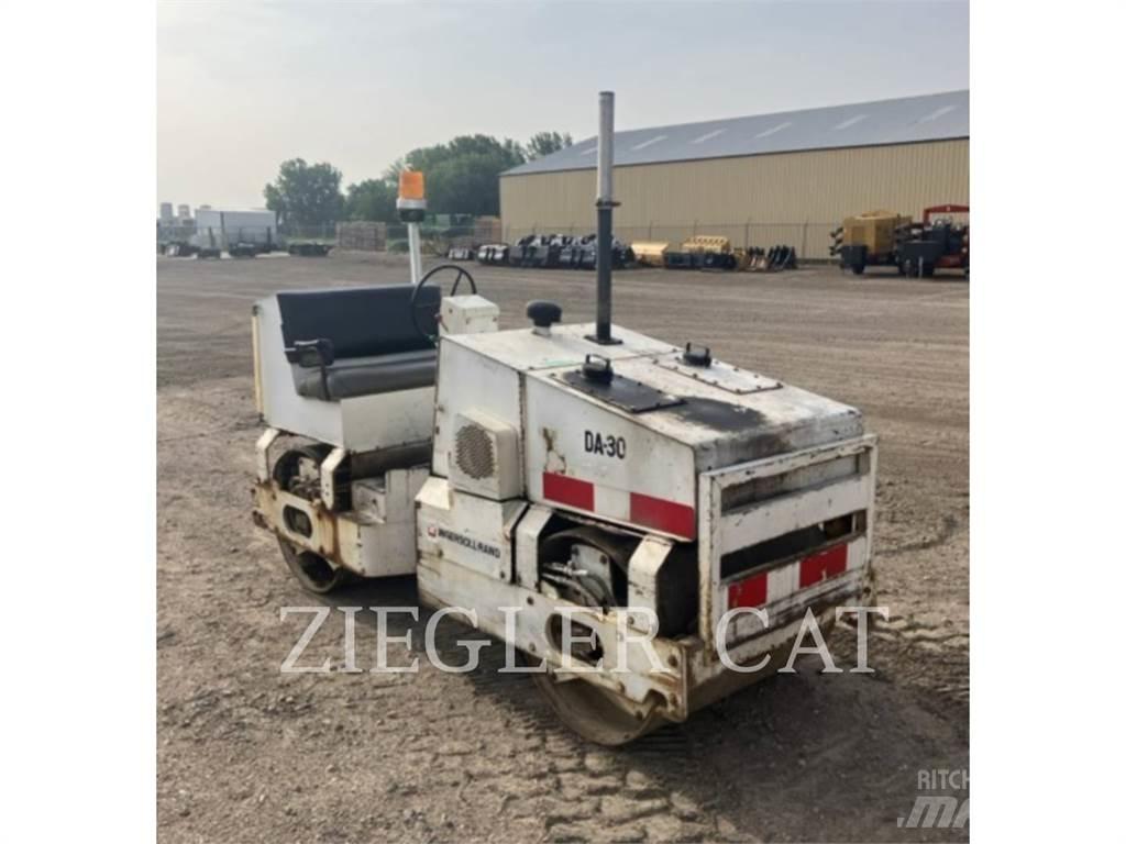 Ingersoll Rand DA30 Nabijači zemlje