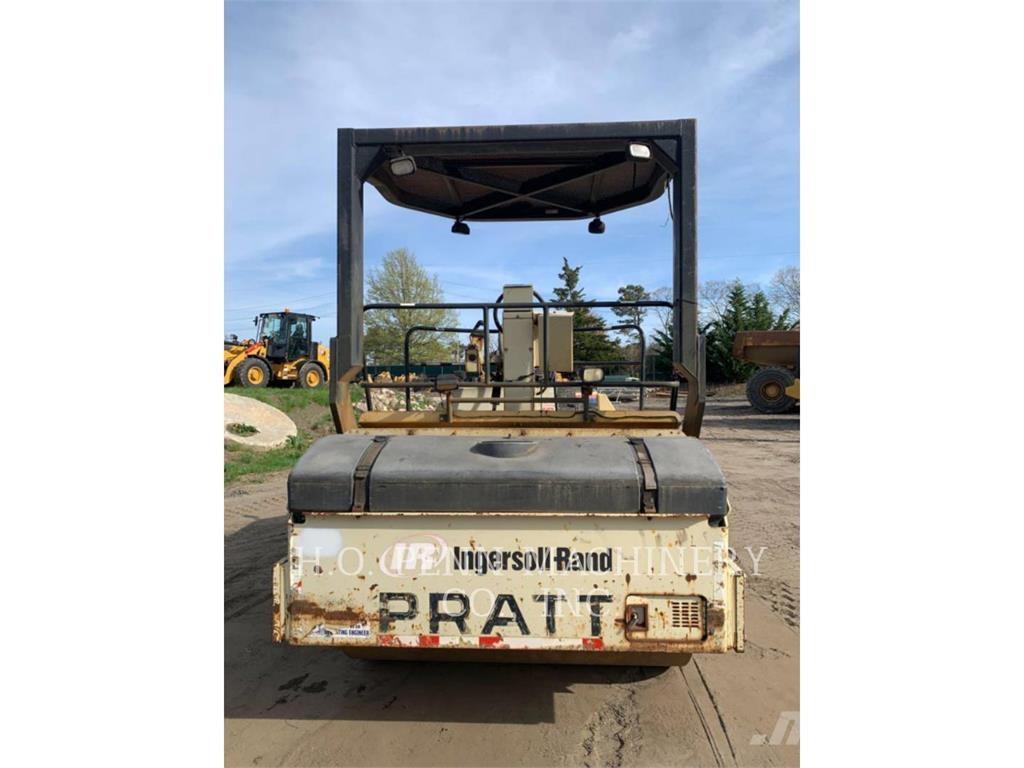 Ingersoll Rand DD110HF Nabijači zemlje