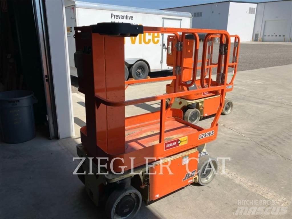 JLG 1230ES Makazaste platforme