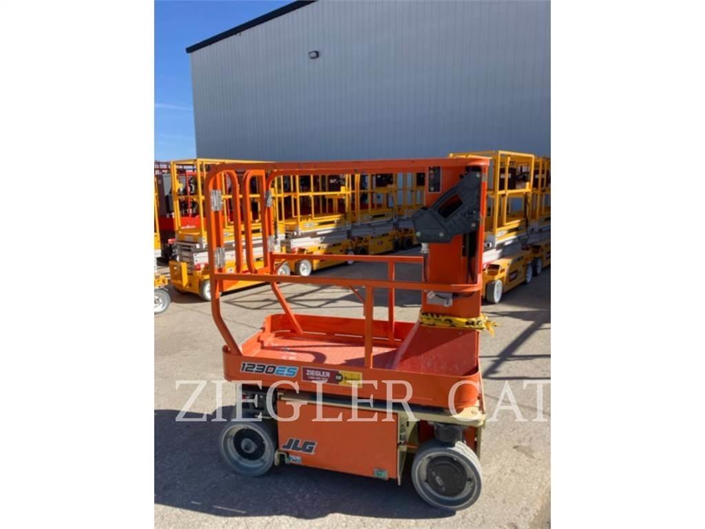 JLG 1230ES Makazaste platforme