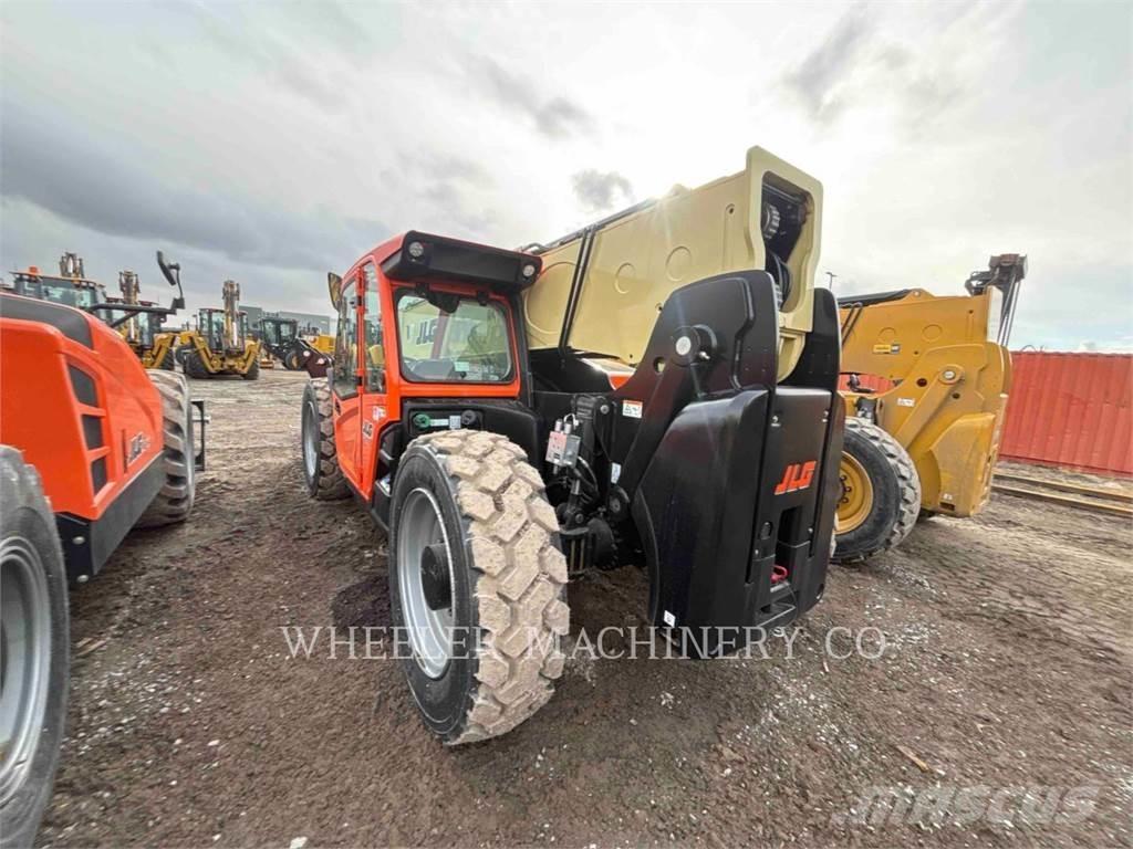 JLG 1255 Teleskopski viljuškari