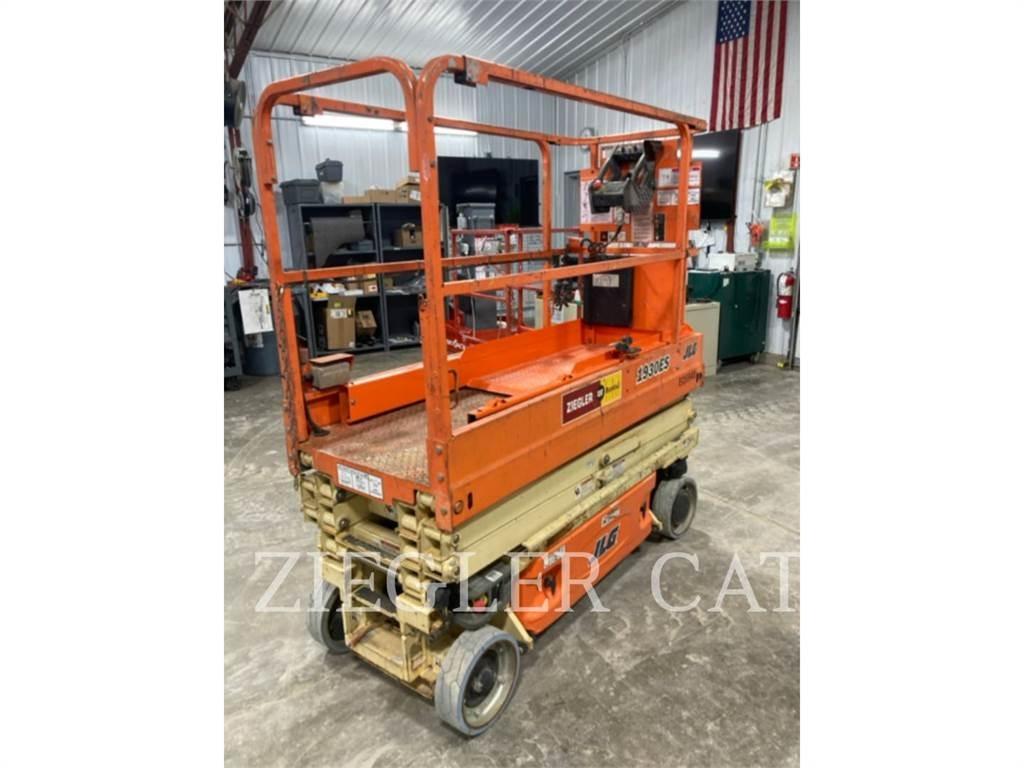 JLG 1930ES Makazaste platforme