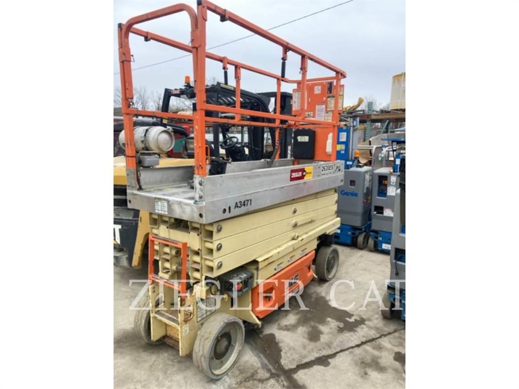 JLG 2630ES Makazaste platforme
