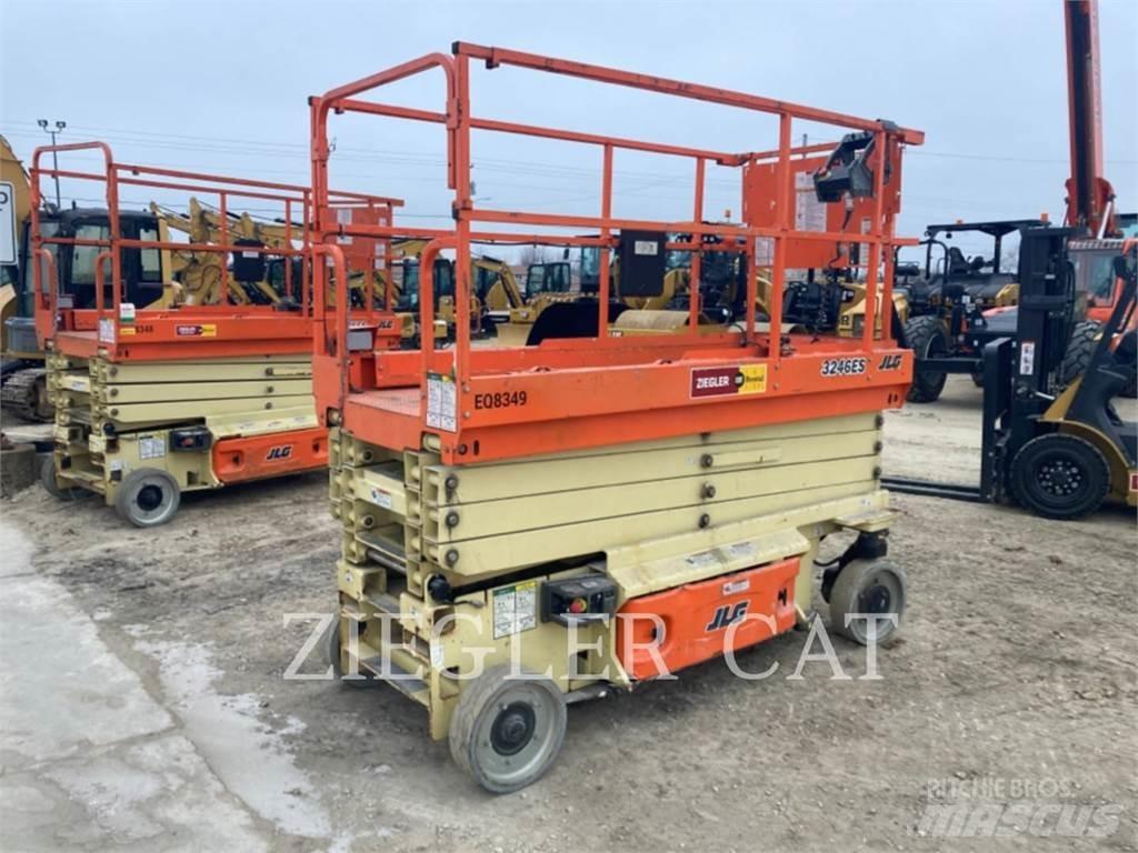 JLG 3246ES Makazaste platforme