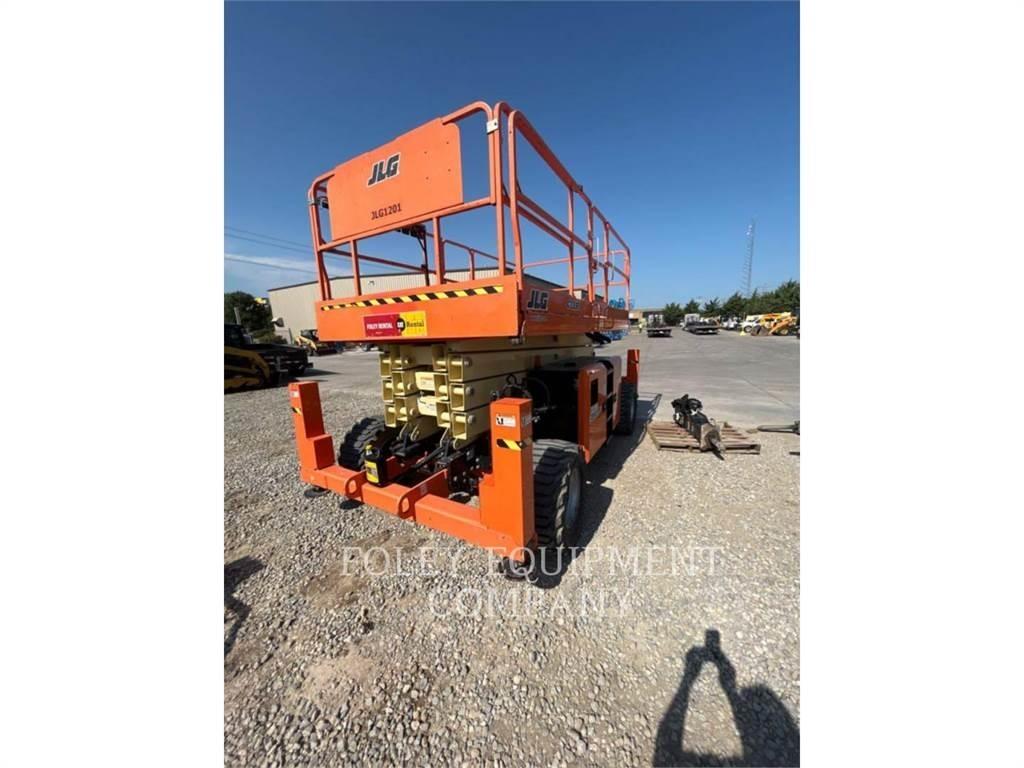 JLG 430LRT Makazaste platforme
