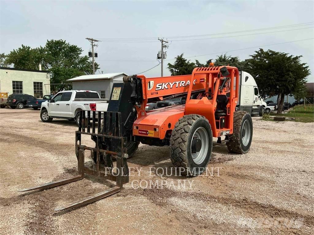 JLG 6042 Teleskopski viljuškari