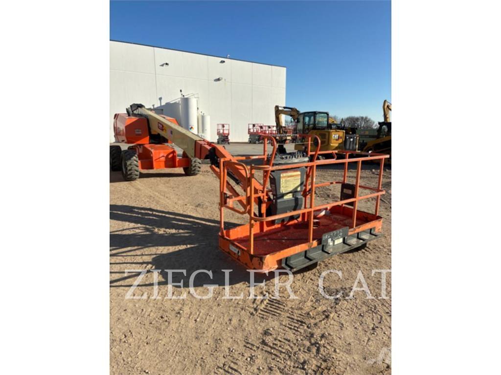 JLG 660SJ Zglobne podizne platforme