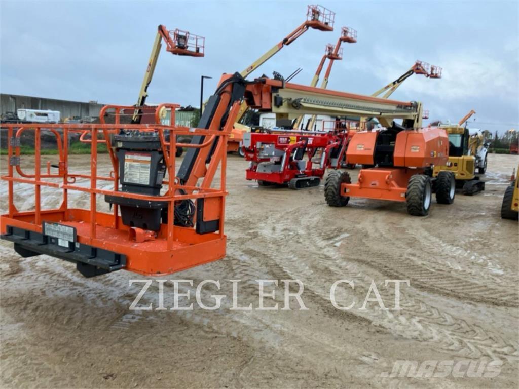 JLG 860SJ Zglobne podizne platforme