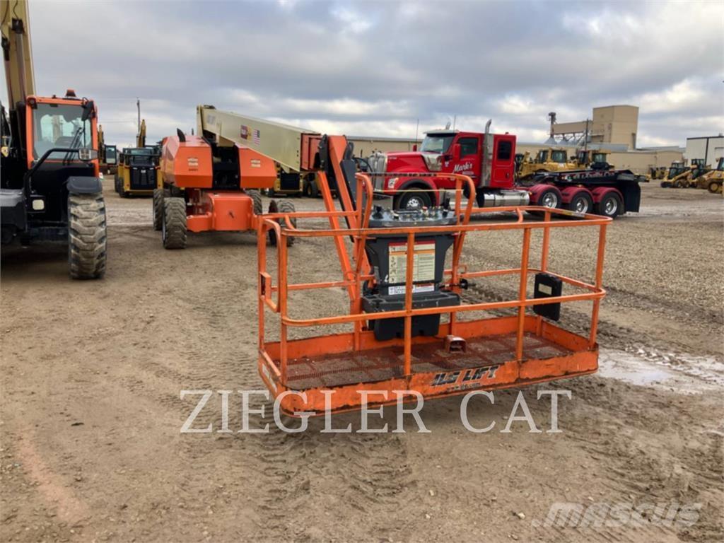 JLG 860SJ Zglobne podizne platforme