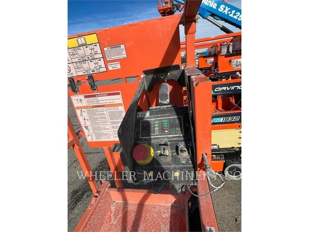 JLG AE1932 Makazaste platforme