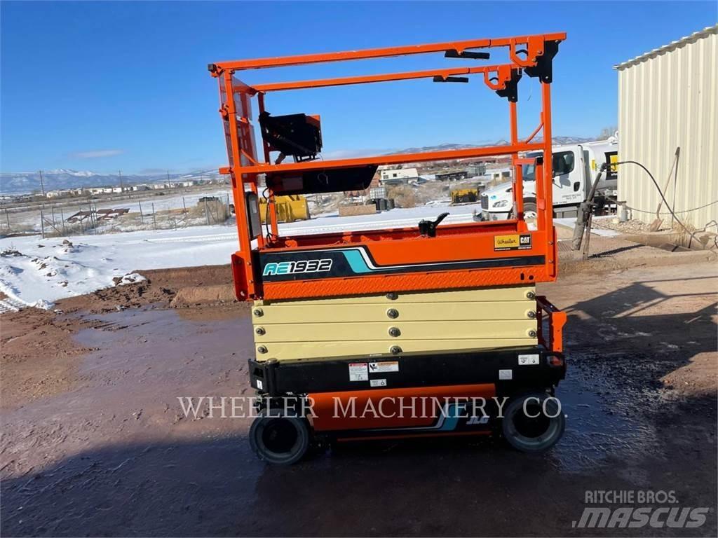 JLG AE1932 Makazaste platforme