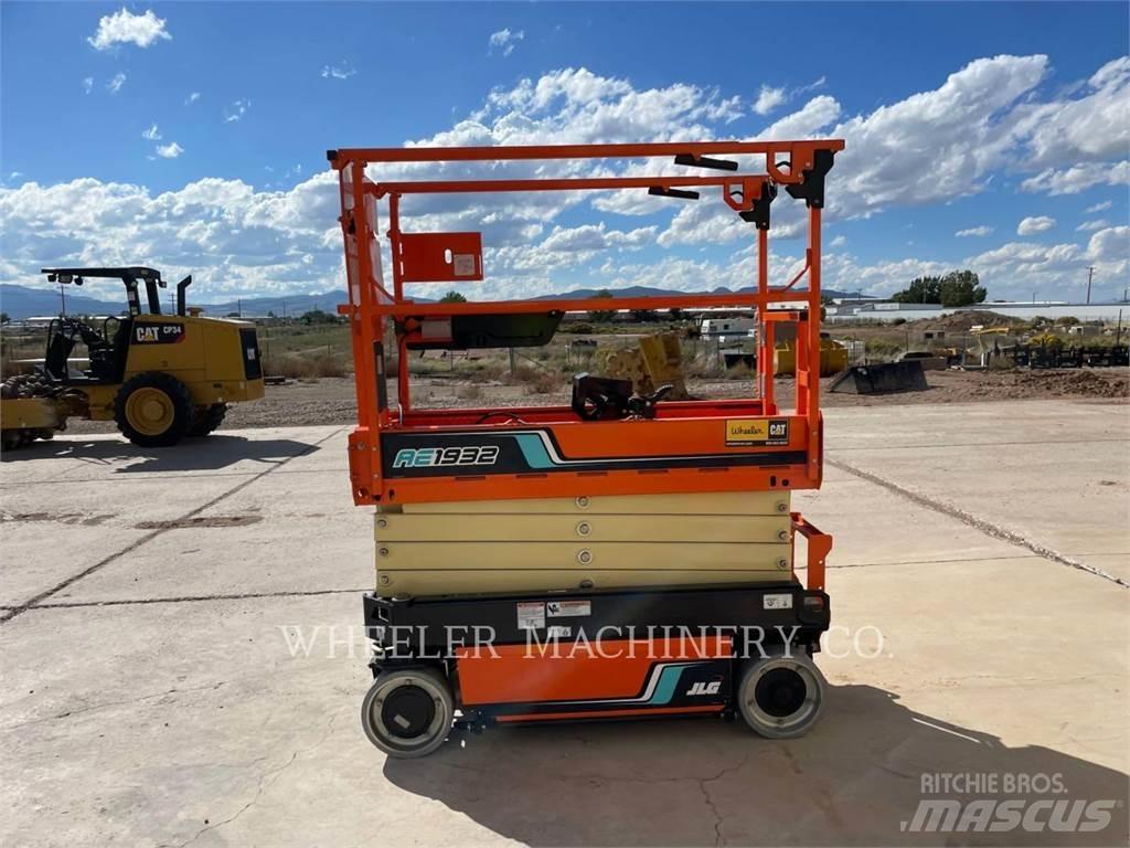 JLG AE1932 Makazaste platforme