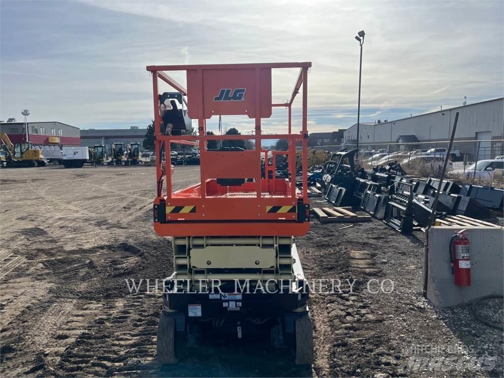 JLG ES2646 Makazaste platforme