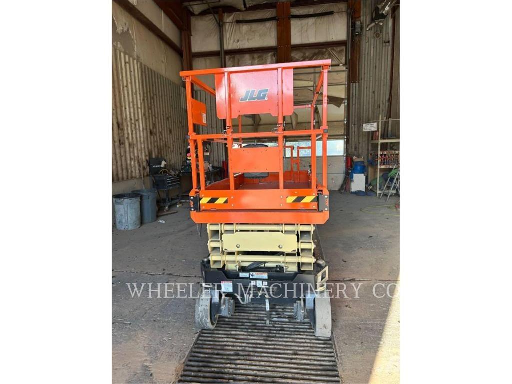JLG ES2646 Makazaste platforme
