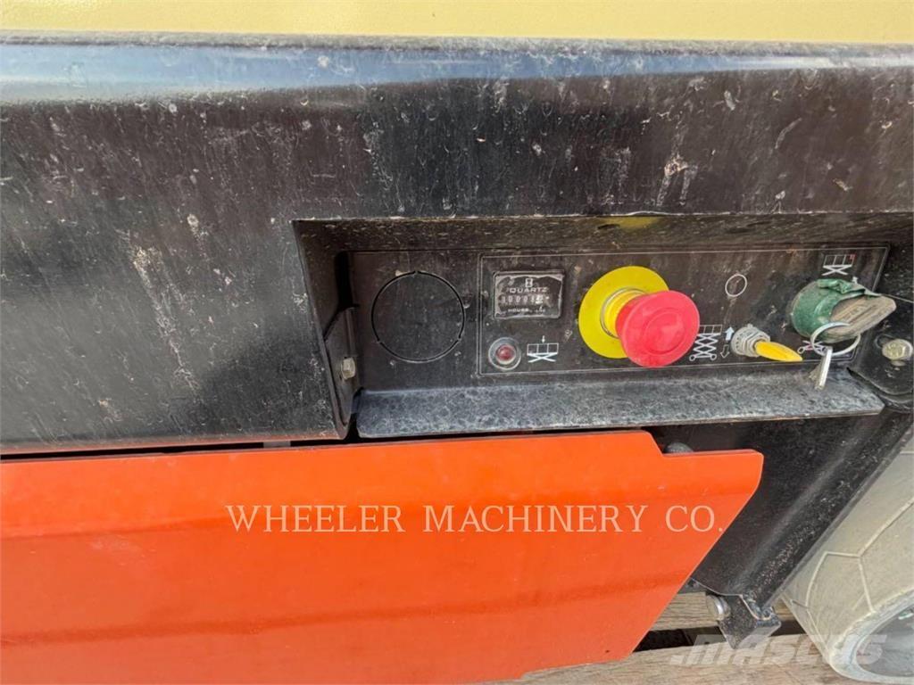 JLG ES3246 Makazaste platforme