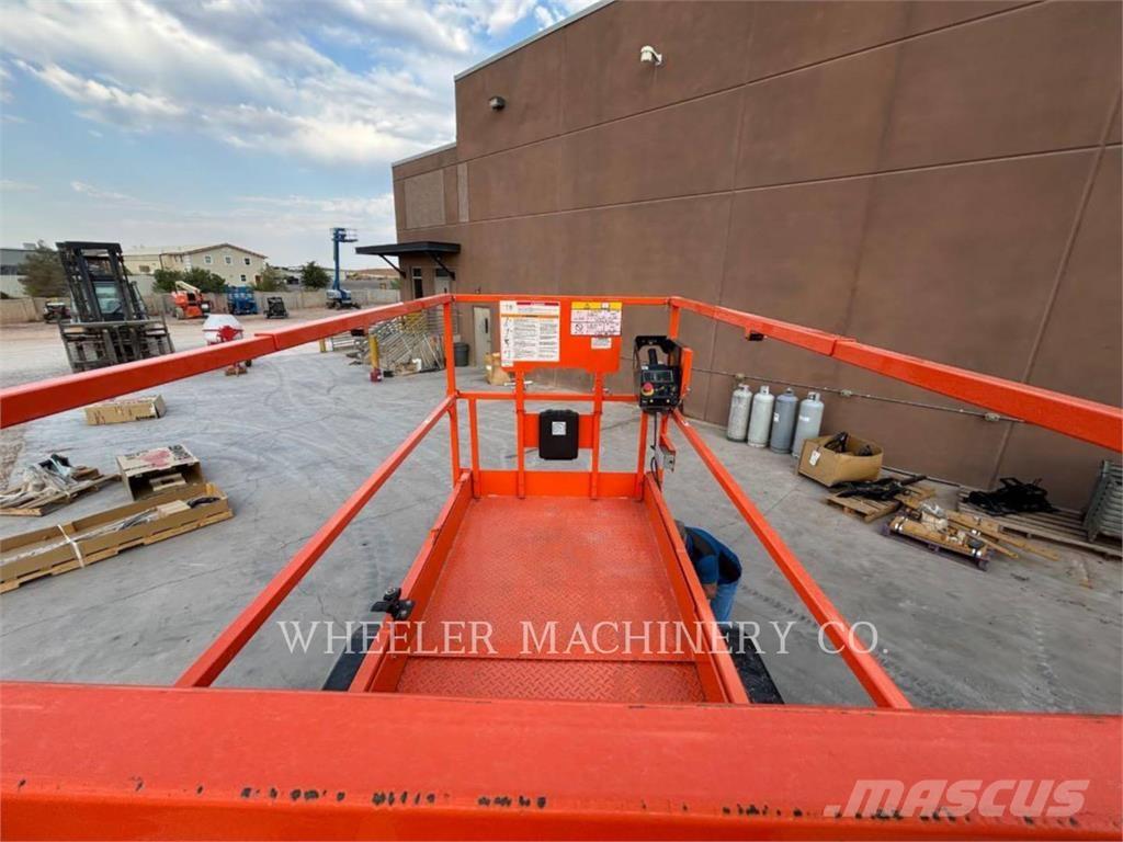 JLG ES3246 Makazaste platforme