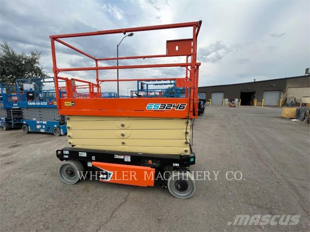 JLG ES3246 Makazaste platforme