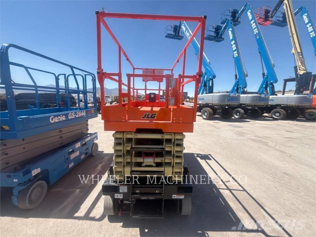 JLG ES4046 Makazaste platforme
