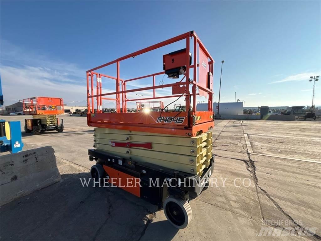 JLG R4045 Makazaste platforme