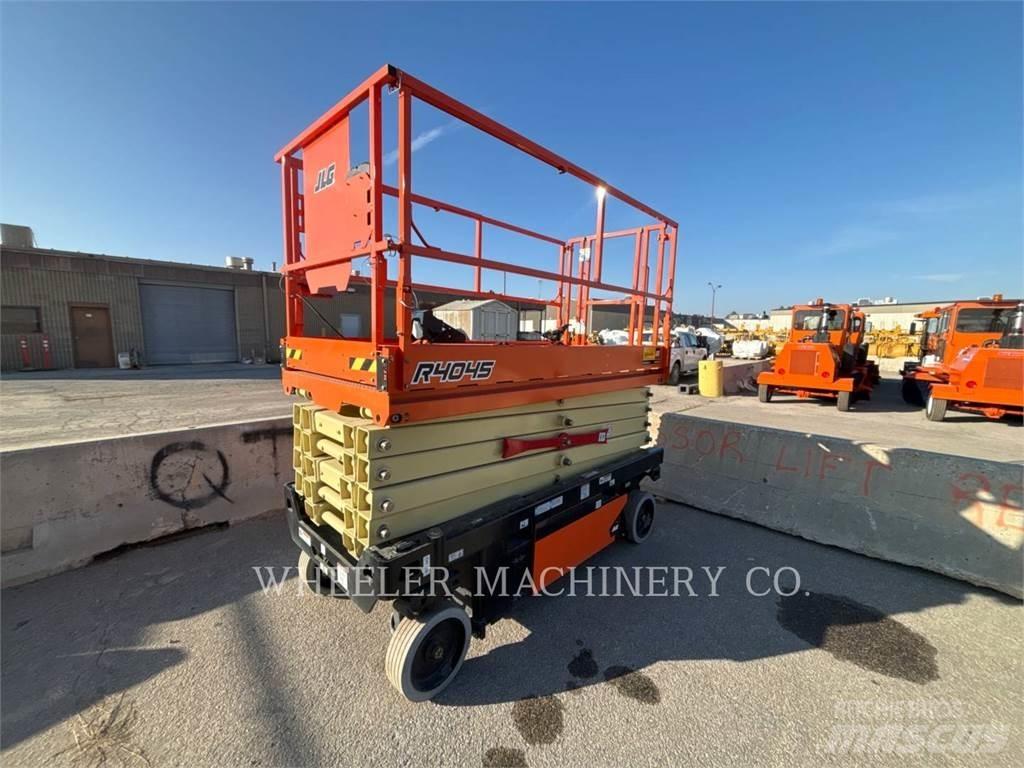 JLG R4045 Makazaste platforme
