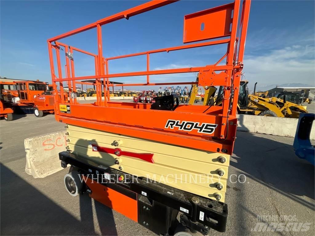 JLG R4045 Makazaste platforme