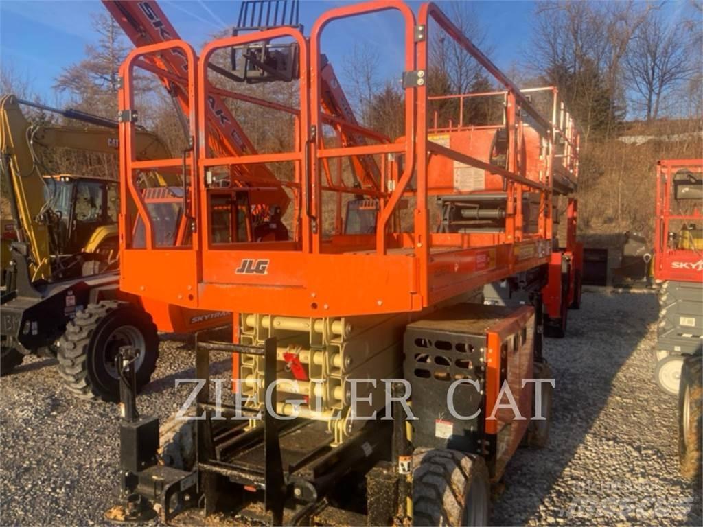 JLG RT3369 Makazaste platforme