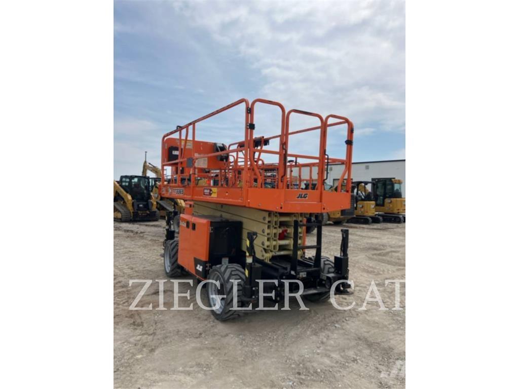 JLG RT3369 Makazaste platforme