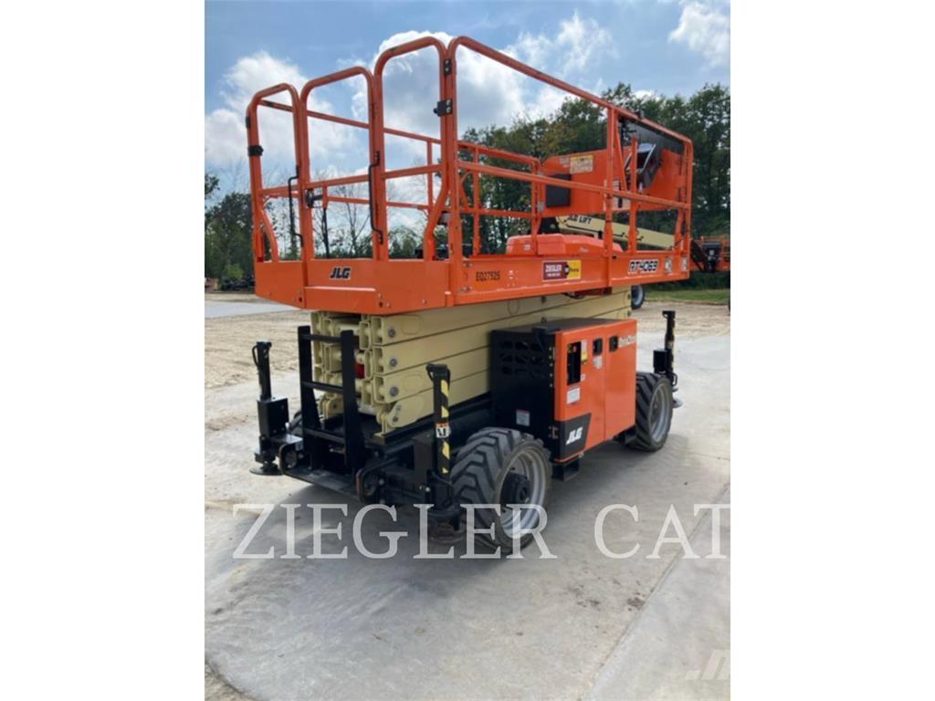JLG RT4069 Makazaste platforme