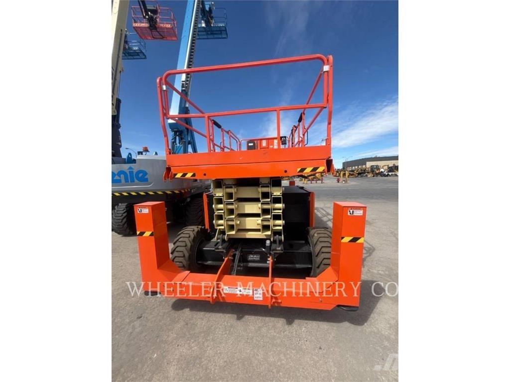 JLG RT4394 Makazaste platforme