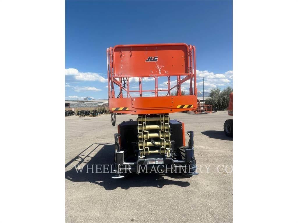 JLG RT4769 Makazaste platforme