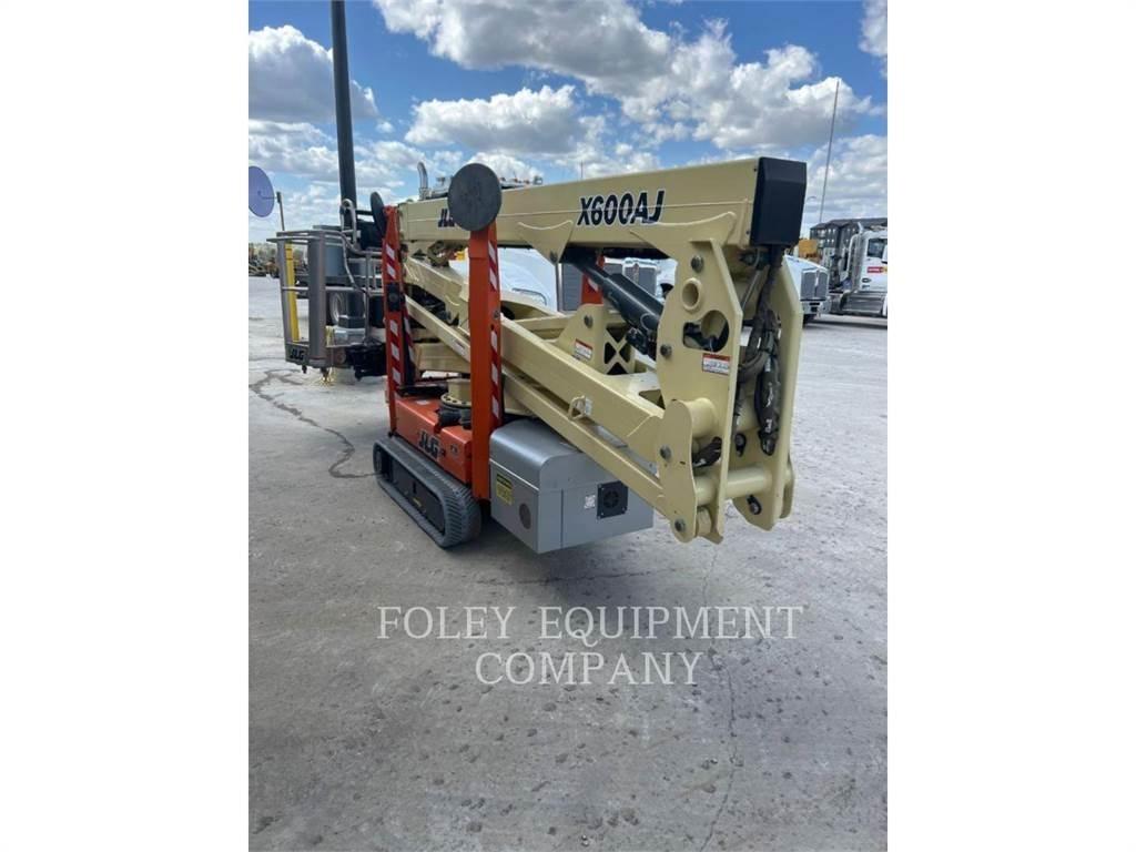 JLG X600AJ Zglobne podizne platforme