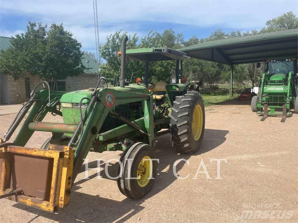 John Deere 2355 Traktori