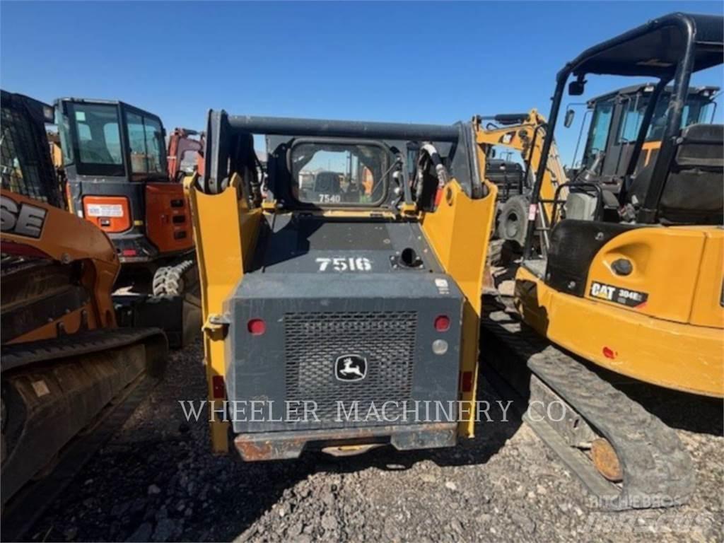 John Deere 318G SSL Skid steer mini utovarivači