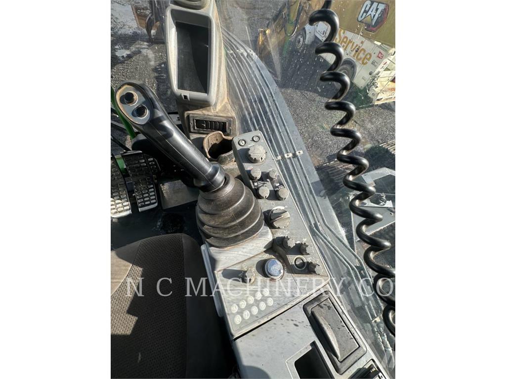 John Deere 3756G Šumarski traktori