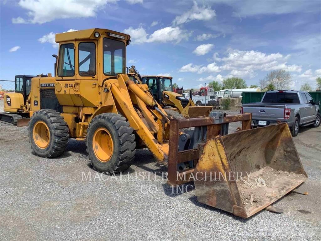 John Deere 444 Utovarivači na točkove