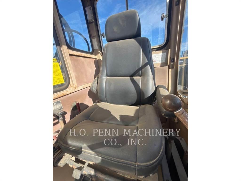 John Deere 595 Bageri guseničari