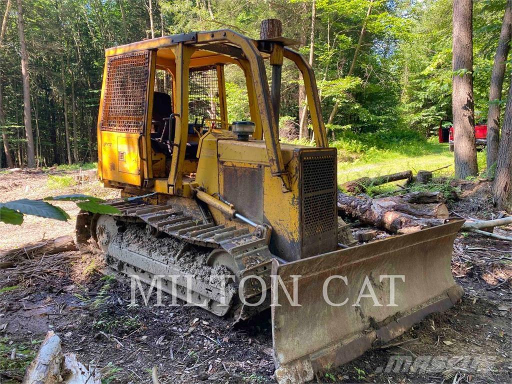 John Deere 650G Buldožeri guseničari