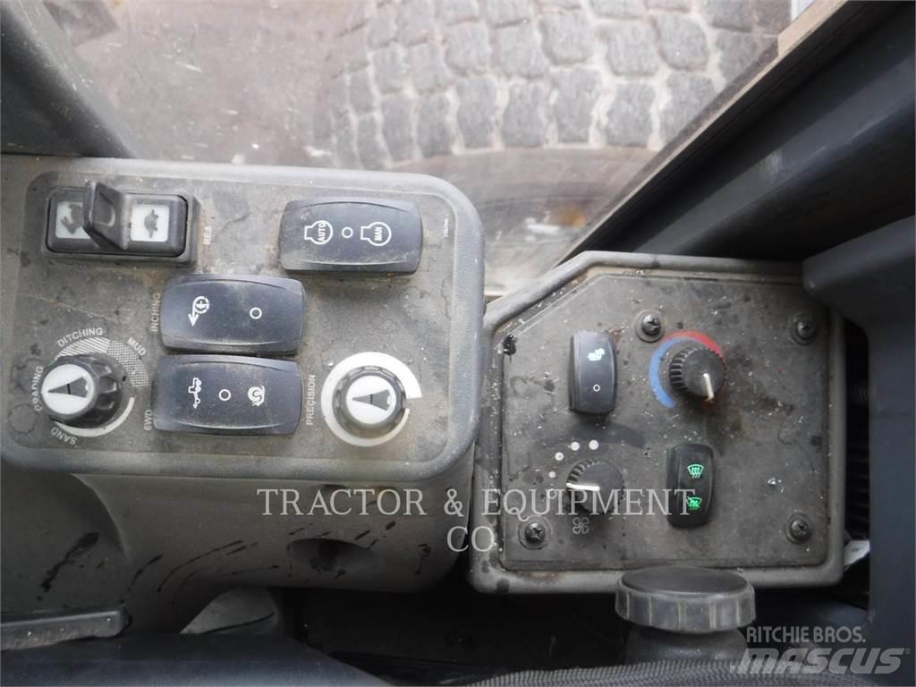 John Deere 872GP Grejderi