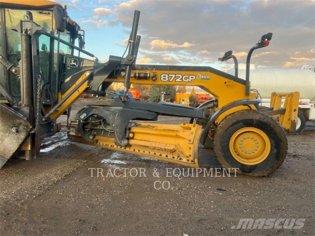 John Deere 872GP Grejderi