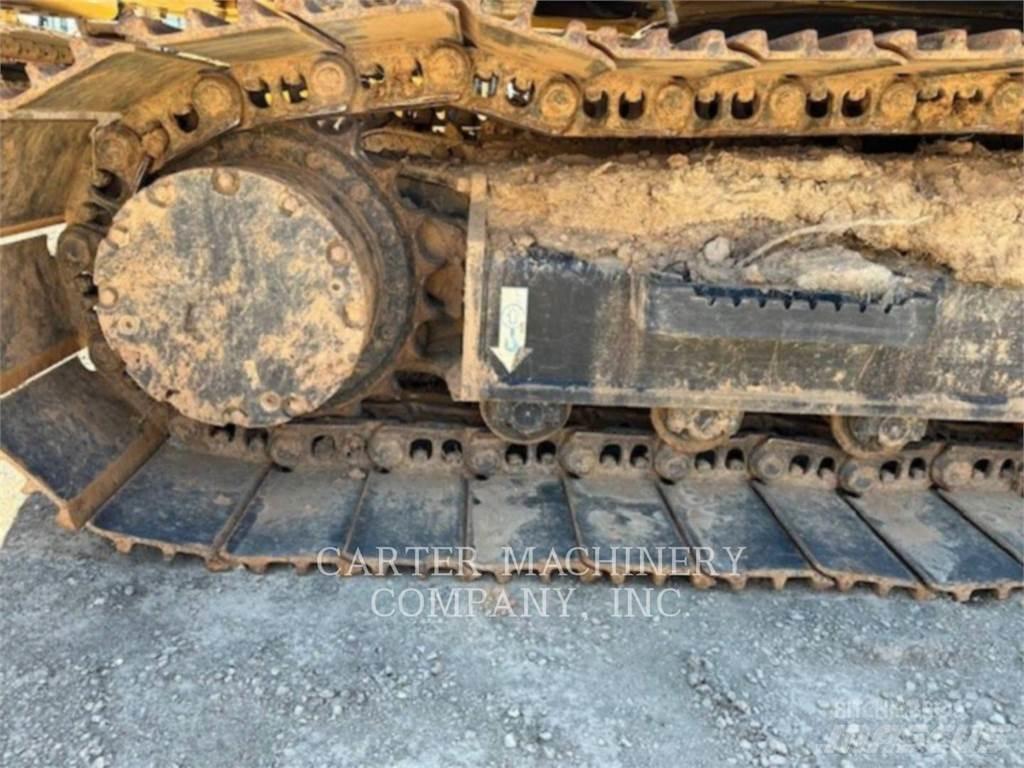 John Deere & CO. 130G Bageri guseničari