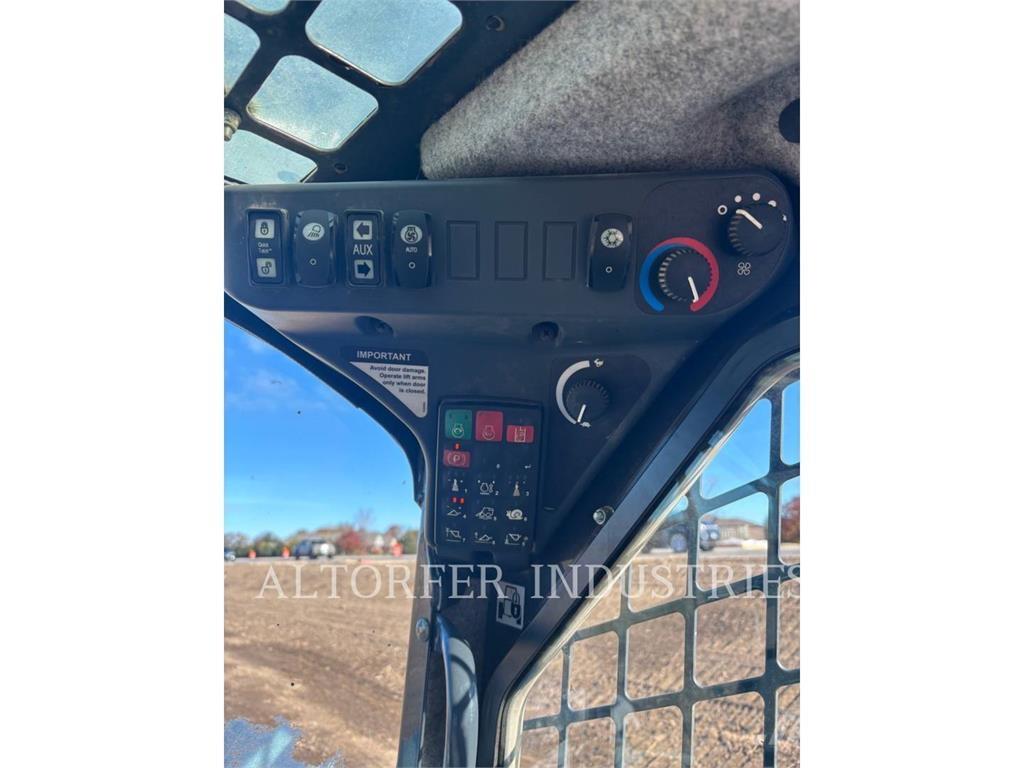 John Deere & CO. 323E Skid steer mini utovarivači