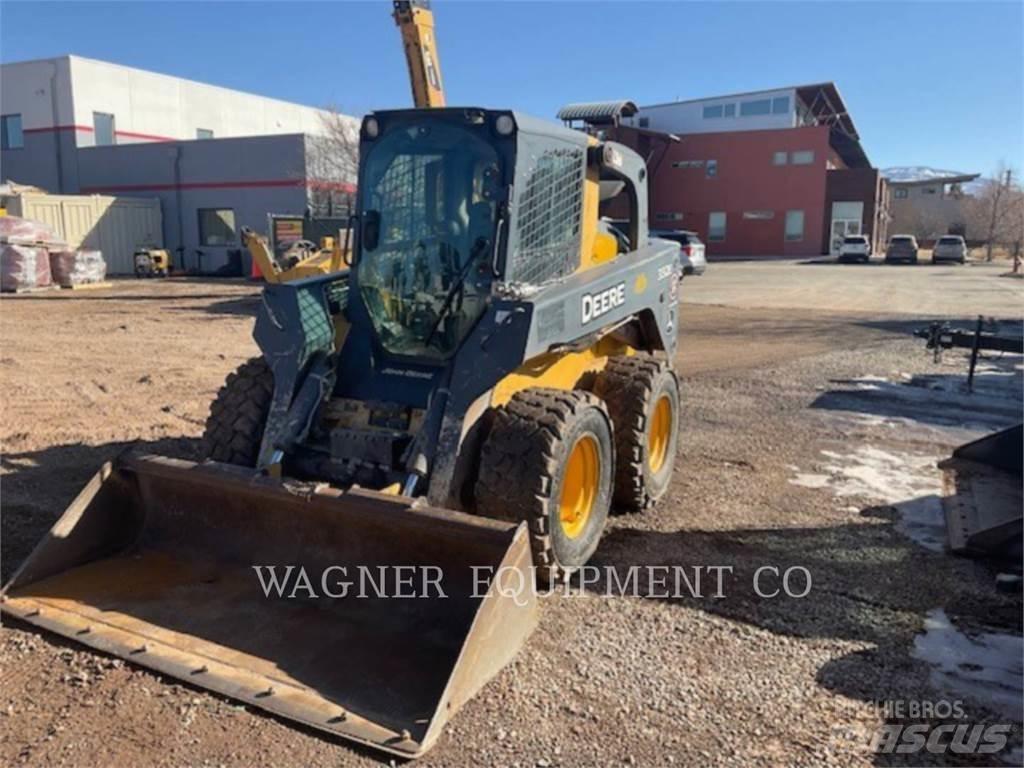 John Deere & CO. 332E Skid steer mini utovarivači