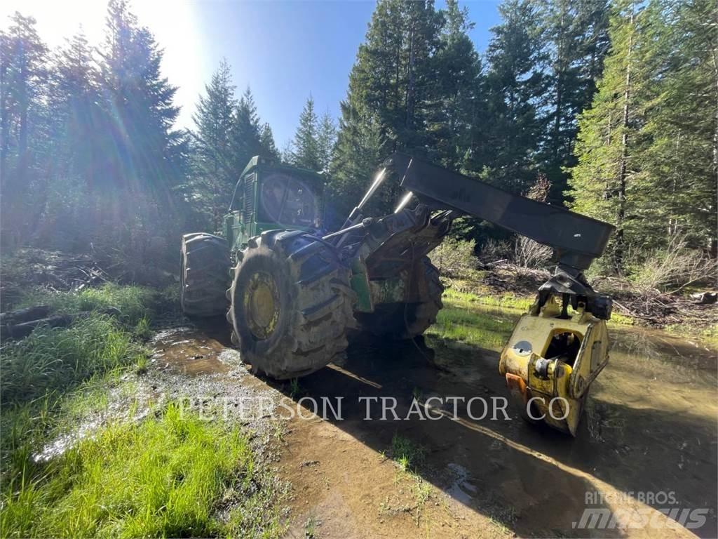 John Deere & CO. 648L Skideri
